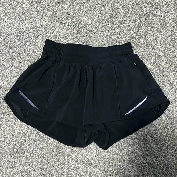 lululemon athletica Pants - Size 2 2.5 inch lululemon shorts!! Brand new I wish they would fit I’m a size 4